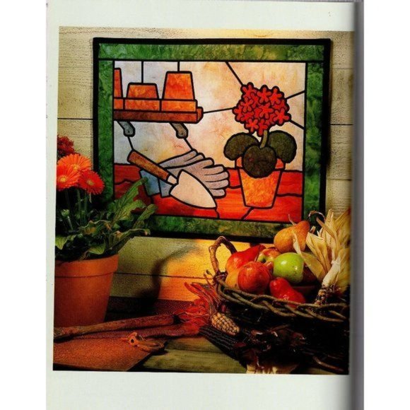 Potting Shed Patchwork:14 Quilted Projects Fresh from the Garden Quilt Book 2002 - Picture 9 of 12